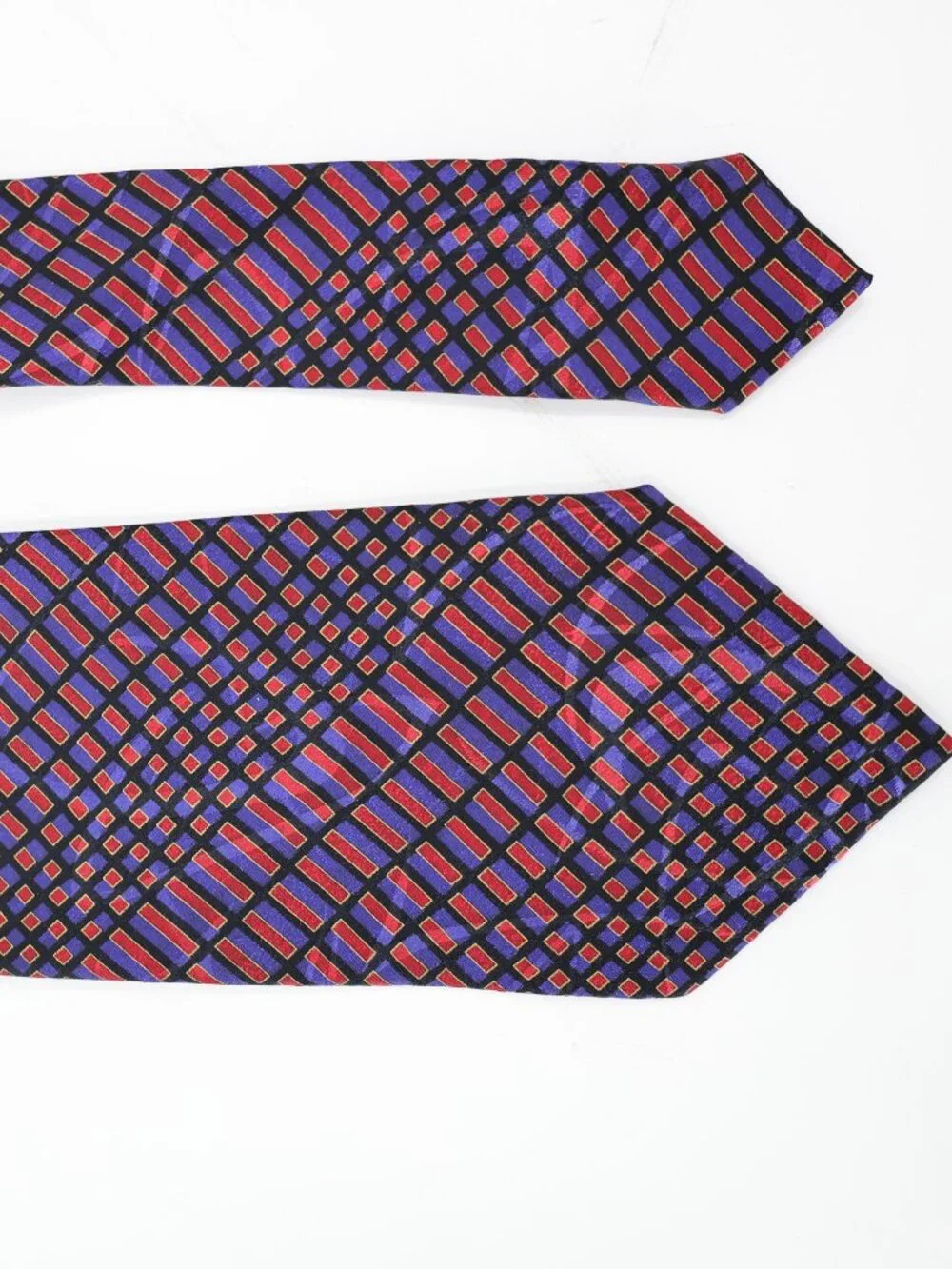 Brioni Tie Mens w4 L60 Geometric Pattern Silk Hand Made in Italy embossed luxury